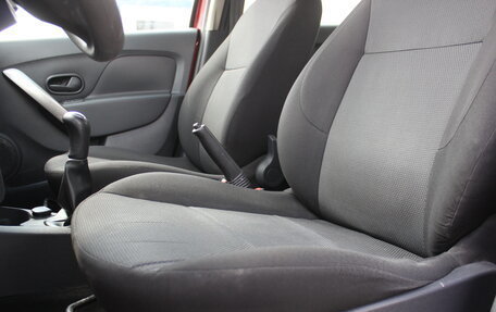 Renault Logan II, 2016 год, 535 000 рублей, 11 фотография