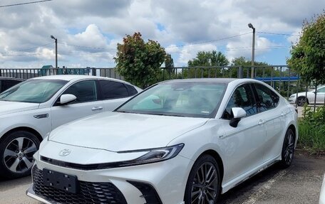 Toyota Camry, 2024 год, 4 250 000 рублей, 1 фотография