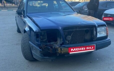 Mercedes-Benz W124, 1987 год, 200 000 рублей, 5 фотография
