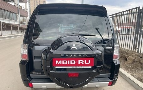 Mitsubishi Pajero IV, 2013 год, 2 299 000 рублей, 6 фотография