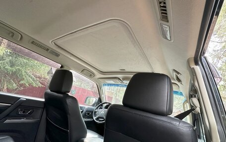 Mitsubishi Pajero IV, 2013 год, 2 299 000 рублей, 11 фотография