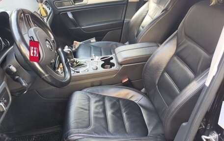 Volkswagen Touareg III, 2015 год, 3 000 000 рублей, 11 фотография