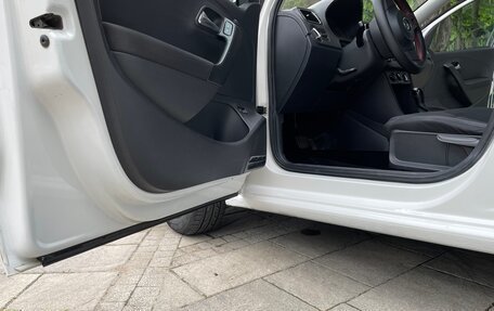 Volkswagen Polo VI (EU Market), 2011 год, 800 000 рублей, 10 фотография