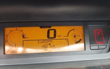 Citroen C4 Picasso II рестайлинг, 2011 год, 500 000 рублей, 14 фотография