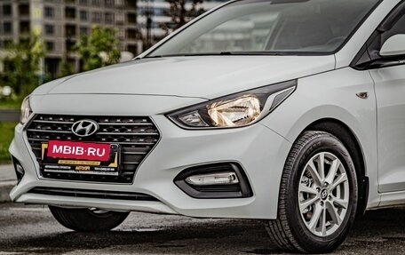 Hyundai Solaris II рестайлинг, 2017 год, 1 100 000 рублей, 5 фотография