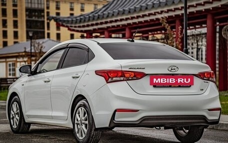 Hyundai Solaris II рестайлинг, 2017 год, 1 100 000 рублей, 8 фотография