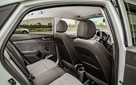 Hyundai Solaris II рестайлинг, 2017 год, 1 100 000 рублей, 24 фотография