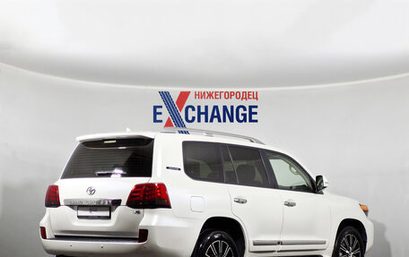 Toyota Land Cruiser 200, 2014 год, 3 749 000 рублей, 4 фотография