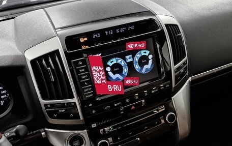 Toyota Land Cruiser 200, 2014 год, 3 749 000 рублей, 21 фотография