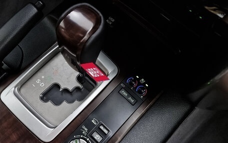 Toyota Land Cruiser 200, 2014 год, 3 749 000 рублей, 24 фотография