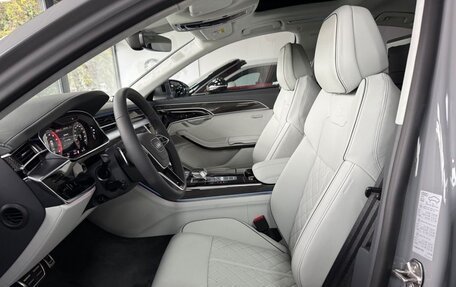Audi S8, 2025 год, 19 650 000 рублей, 7 фотография
