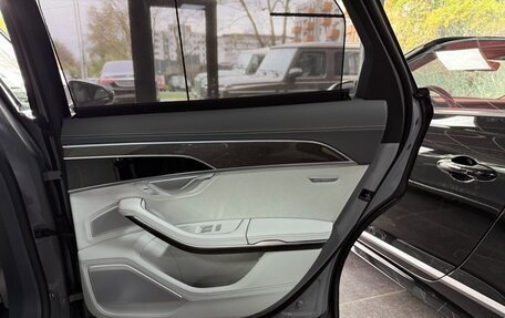 Audi S8, 2025 год, 19 650 000 рублей, 25 фотография