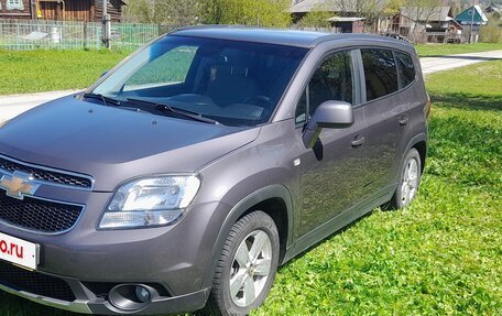 Chevrolet Orlando I, 2013 год, 1 400 000 рублей, 3 фотография
