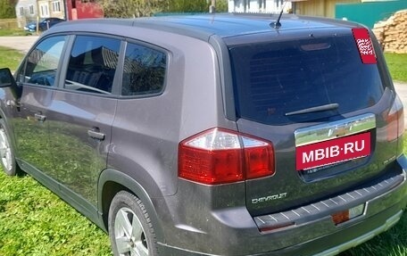 Chevrolet Orlando I, 2013 год, 1 400 000 рублей, 4 фотография