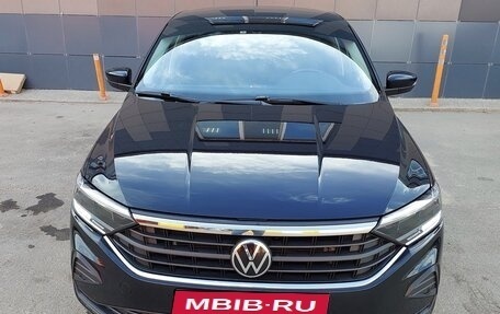 Volkswagen Polo VI (EU Market), 2020 год, 1 690 000 рублей, 2 фотография