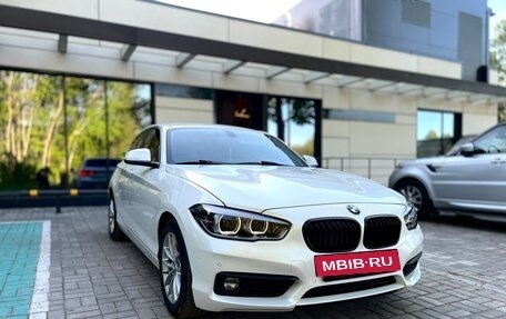 BMW 1 серия, 2017 год, 1 800 000 рублей, 10 фотография