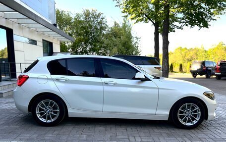 BMW 1 серия, 2017 год, 1 800 000 рублей, 13 фотография