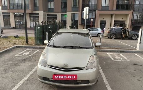 Toyota Prius, 2008 год, 650 000 рублей, 9 фотография