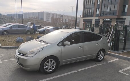 Toyota Prius, 2008 год, 650 000 рублей, 11 фотография