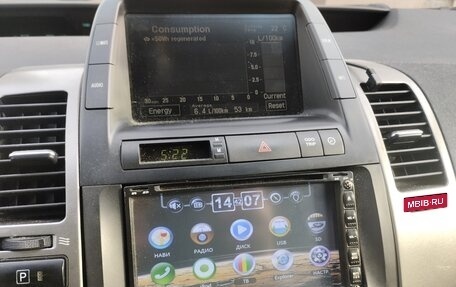 Toyota Prius, 2008 год, 650 000 рублей, 14 фотография