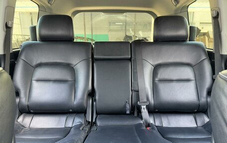 Toyota Land Cruiser 200, 2013 год, 3 835 000 рублей, 11 фотография