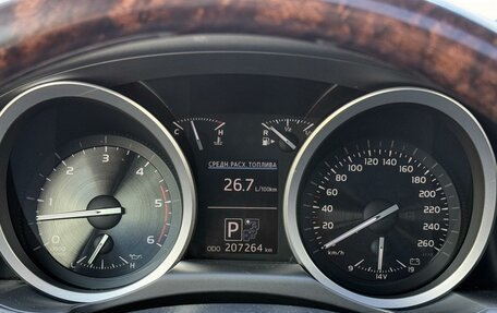 Toyota Land Cruiser 200, 2013 год, 3 835 000 рублей, 21 фотография