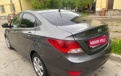 Hyundai Solaris II рестайлинг, 2012 год, 795 000 рублей, 1 фотография