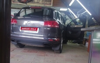 Volkswagen Touareg III, 2015 год, 2 985 000 рублей, 1 фотография