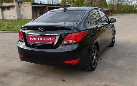 Hyundai Solaris II рестайлинг, 2015 год, 1 100 000 рублей, 7 фотография