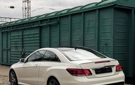 Mercedes-Benz E-Класс, 2014 год, 3 100 000 рублей, 4 фотография