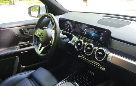 Mercedes-Benz GLB, 2021 год, 3 999 999 рублей, 12 фотография