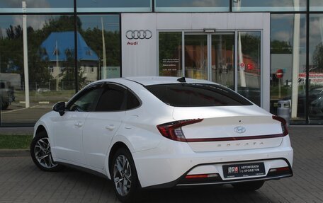 Hyundai Sonata VIII, 2019 год, 1 990 000 рублей, 8 фотография