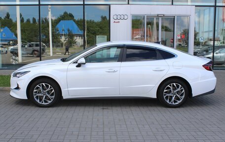 Hyundai Sonata VIII, 2019 год, 1 990 000 рублей, 9 фотография