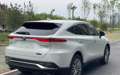 Toyota Harrier, 2022 год, 3 495 855 рублей, 3 фотография