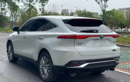 Toyota Harrier, 2022 год, 3 495 855 рублей, 5 фотография