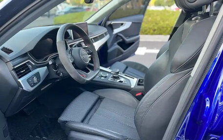 Audi A4, 2017 год, 1 960 035 рублей, 9 фотография