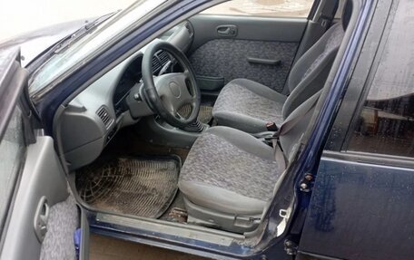 Suzuki Swift II, 2001 год, 120 000 рублей, 10 фотография
