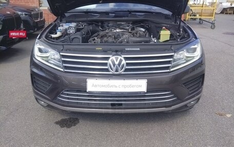 Volkswagen Touareg III, 2015 год, 2 985 000 рублей, 3 фотография