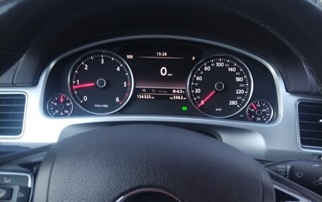 Volkswagen Touareg III, 2015 год, 2 985 000 рублей, 11 фотография