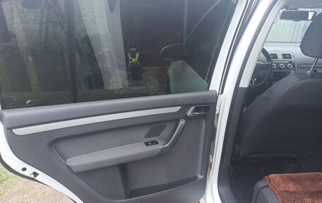 Volkswagen Touran III, 2013 год, 1 200 000 рублей, 11 фотография