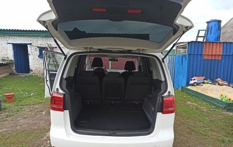 Volkswagen Touran III, 2013 год, 1 200 000 рублей, 12 фотография
