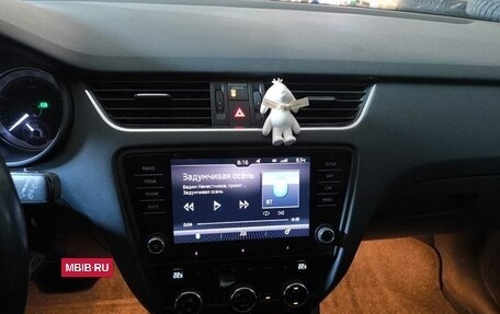 Skoda Octavia, 2017 год, 1 680 000 рублей, 10 фотография