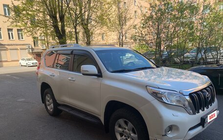 Toyota Land Cruiser Prado 150 рестайлинг 2, 2014 год, 2 950 000 рублей, 4 фотография