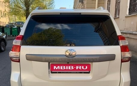 Toyota Land Cruiser Prado 150 рестайлинг 2, 2014 год, 2 950 000 рублей, 2 фотография