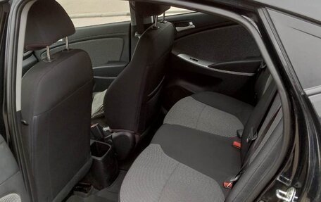 Hyundai Solaris II рестайлинг, 2013 год, 890 000 рублей, 10 фотография