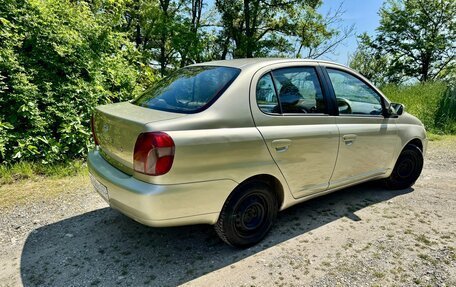 Toyota Platz, 1999 год, 310 000 рублей, 5 фотография