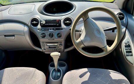 Toyota Platz, 1999 год, 310 000 рублей, 10 фотография
