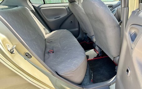 Toyota Platz, 1999 год, 310 000 рублей, 9 фотография