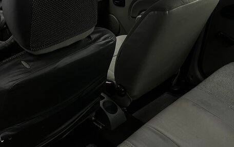 Renault Logan I, 2007 год, 235 000 рублей, 7 фотография