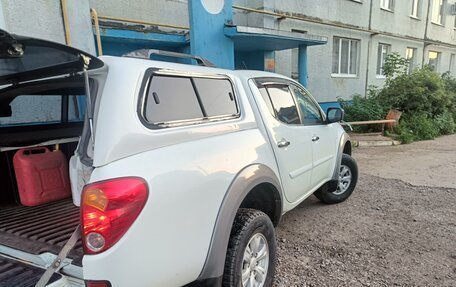 Mitsubishi L200 IV рестайлинг, 2012 год, 1 150 000 рублей, 10 фотография
